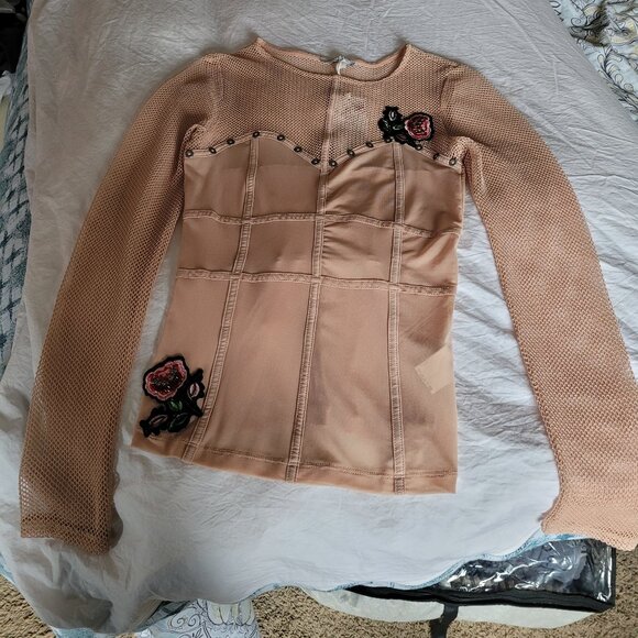 ANGELS NEVER DIE peach FISHNET long sleeve detailed top size 2 EU.  NEW - Picture 9 of 10